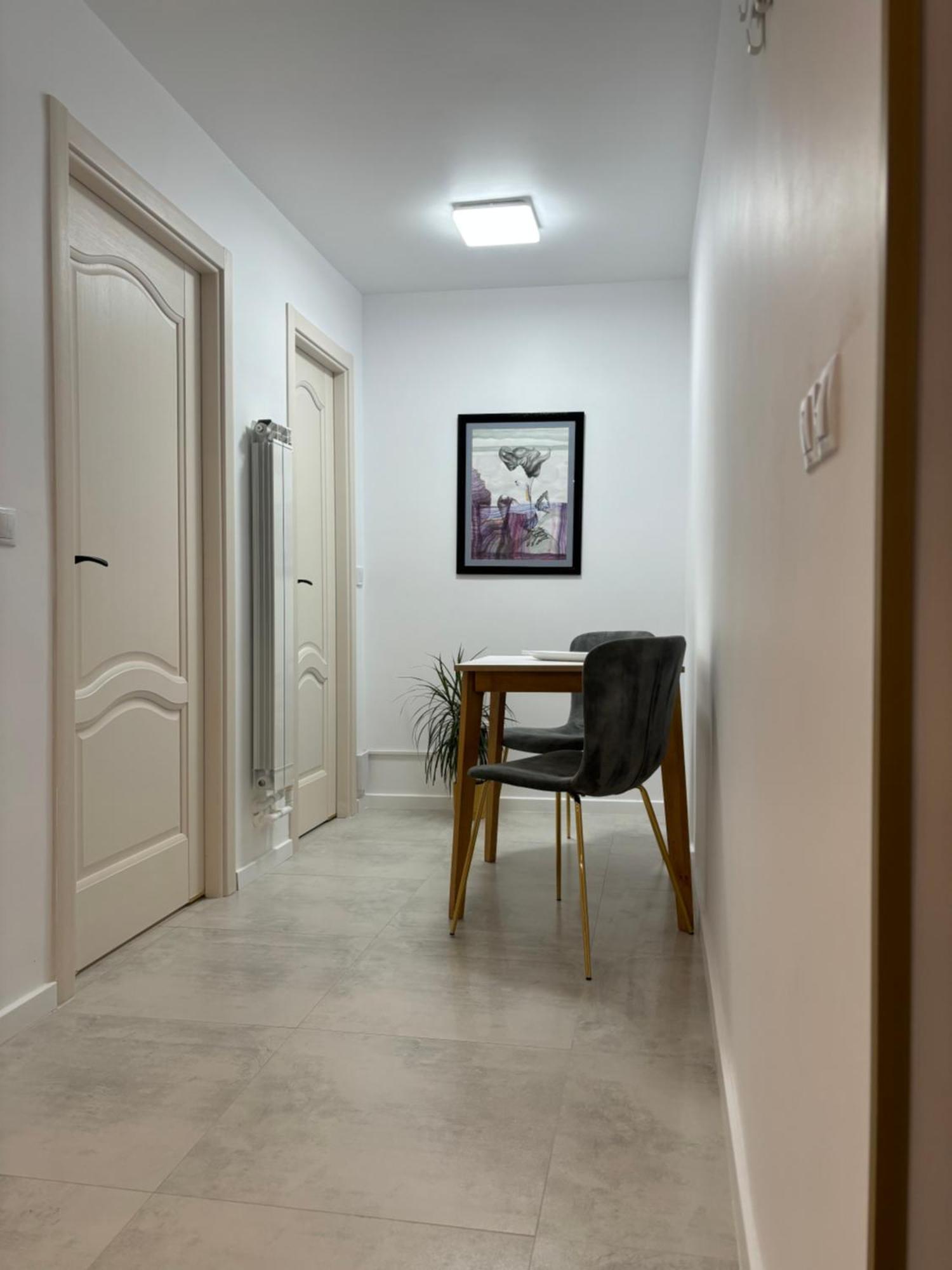 פיאטרה ניאמט Apartament Luna מראה חיצוני תמונה